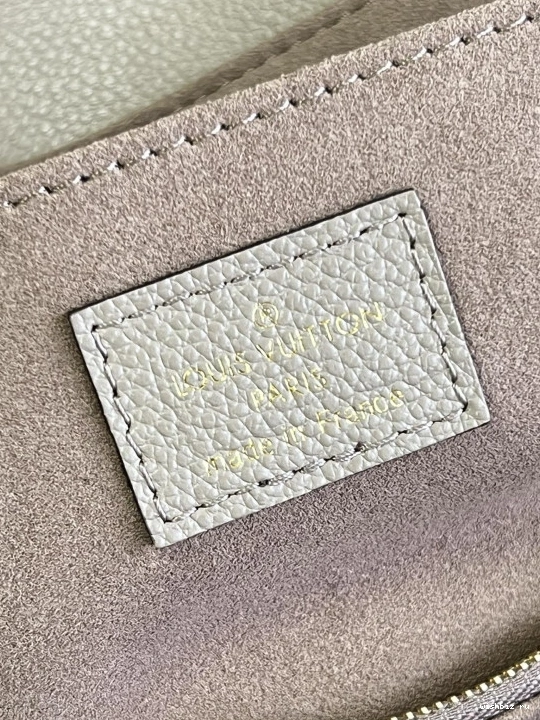 WIS MADELEINE LOUIS VUITTON MM 0821
